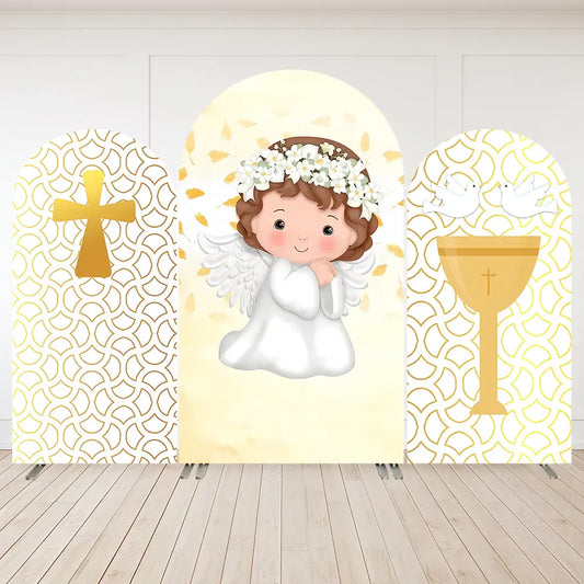 Arched backdrop featuring a cute angel with white wings, a floral crown, and a golden leaf background, ideal for baptisms and first communions.
