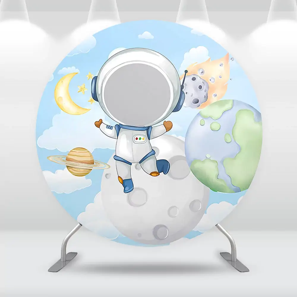 Space-themed round backdrop featuring an astronaut, Earth, planets, a comet, and the moon against a blue sky, perfect for kids’ parties and science themes.