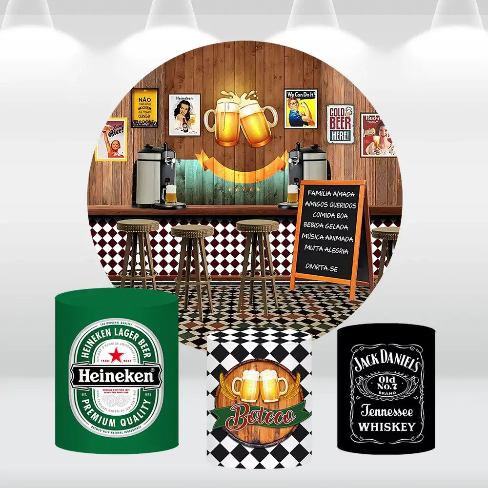 Boteco-themed round backdrop with pub decor and matching cylinder covers featuring beer, whiskey, and a Boteco design, ideal for party and event setups.